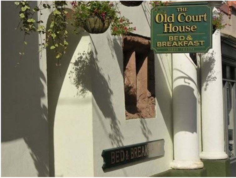 Old Court House B&B in Ross on Wye