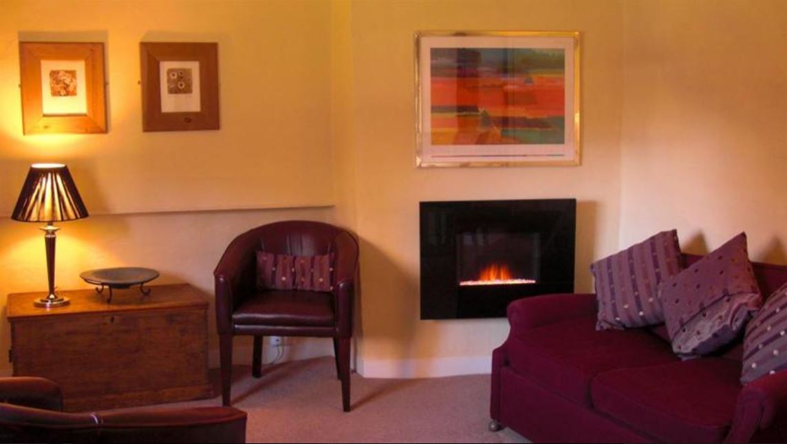 Guest lounge at guest house Ross on Wye