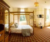 Four poster room at hotel near Ross on Wye