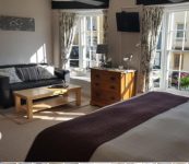 Spacious room at Ross on Wye guest house